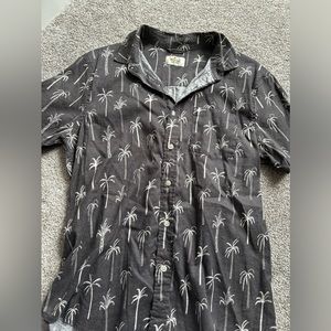 Marine Layer button down